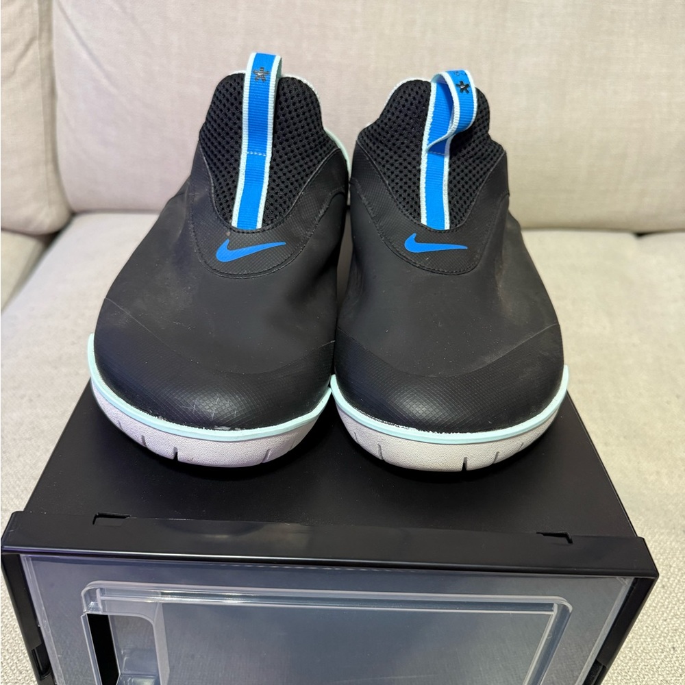 Nike Black and Blue Slip-On Sneakers